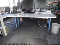 EDV-Arbeitsplatz Doppelschreibtisch CAD-Tisch gebraucht höhenverstellbar, elektr. u. mechanisch gebraucht kaufen EDV-Arbeitsplatz Doppelschreibtisch CAD-Tisch gebraucht höhenverstellbar, elektr. u. mechanisch