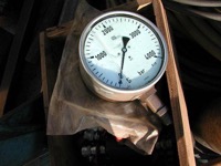 Manometer bis 4000 bar VDO aus Edelstahl Manometer bis 4000 bar VDO aus Edelstahl