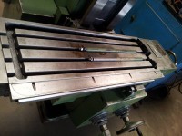 Universal Fräsmaschine FGS 25-32 gebraucht kaufen Universal Fräsmaschine FGS 25-32