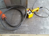 Scherenhubtisch, hydraulisch 1 to gebraucht kaufen Scherenhubtisch, hydraulisch 1 to