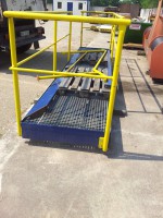 Podest, Bühne, Treppe ca. 5 x 1 m