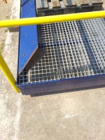 Podest, Bühne, Treppe ca. 5 x 1 m