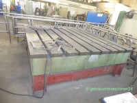 Aufspannplatte T-Nuten Guss verrippt 2500 x 2500 x 410 mm gebraucht kaufen Aufspannplatte T-Nuten Guss verrippt 2500 x 2500 x 410 mm