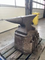 Amboss 220 kg böhmische Form