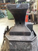 Amboss 220 kg böhmische Form