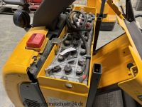 Elektro-Kommissionierer mit Fahrerstand ECE 220 gebraucht kaufen Elektro-Kommissionierer mit Fahrerstand ECE 220